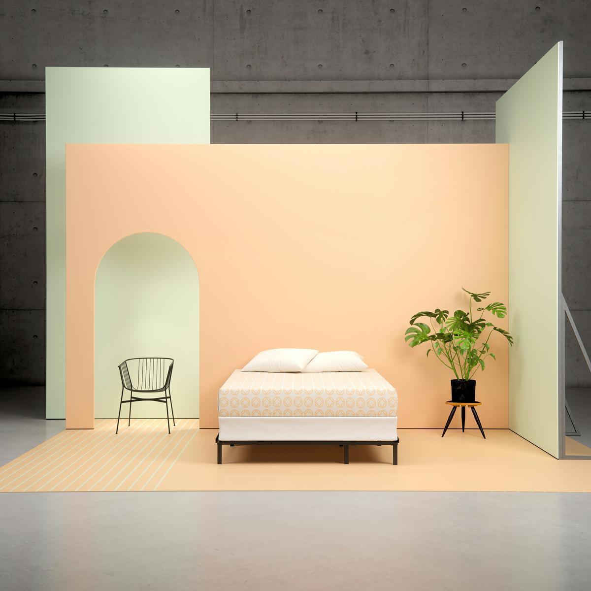 Steel BiFold® Box Spring - wide shot